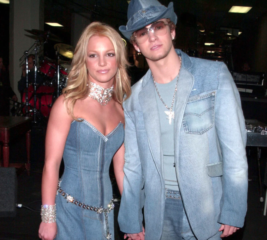 Britney spears história do jeans